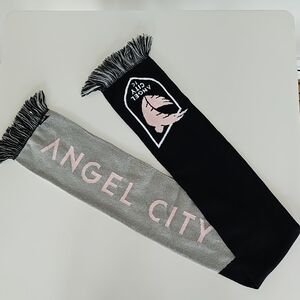 Supporter Scarf — Pink & Black